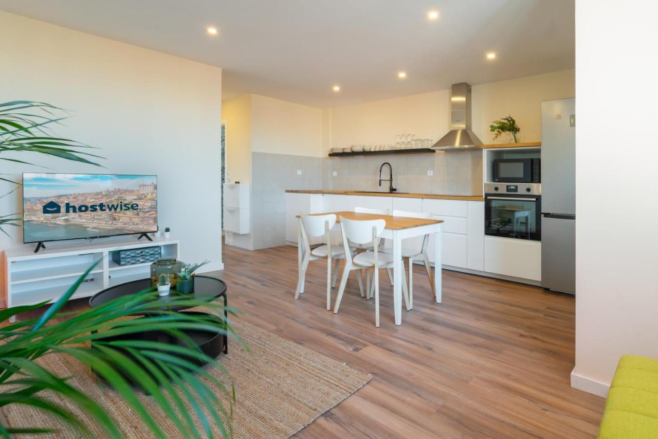 Апартаменты Host Wise - Fantastic Contemporary Flat W Balcony Порту Экстерьер фото